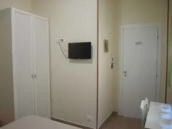 Night & Day Bed & Breakfast 3*