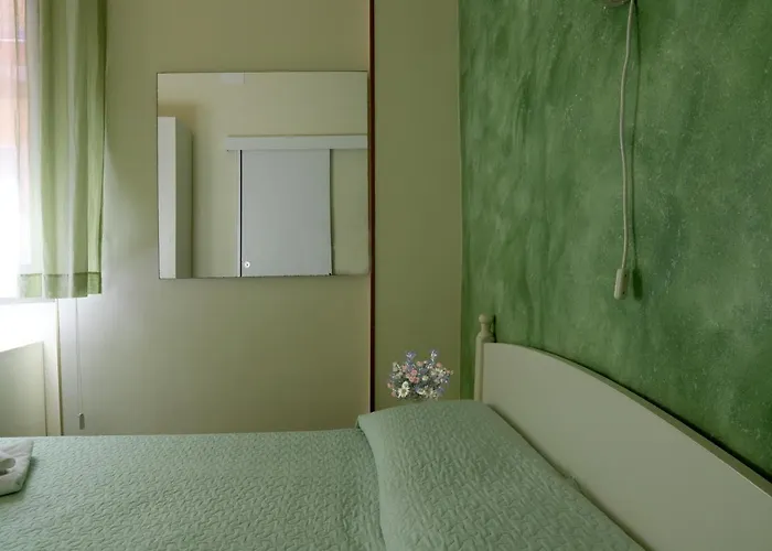 Night & Day Bed and Breakfast Ραγκούσα
