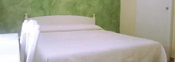 Night & Day Ραγκούσα