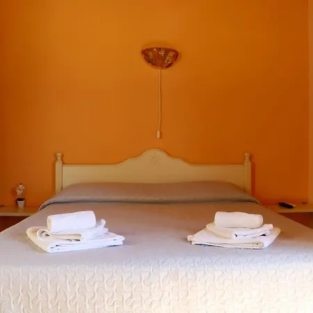 Night & Day לינה וארוחת בוקר רגוזה